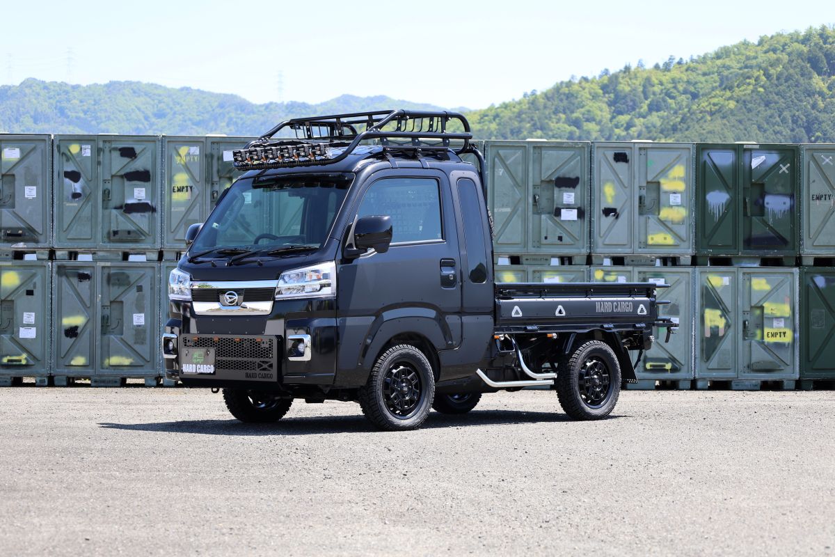 【受け取りに来れる方】エクササイズマット 黒と青のスパークル JOSHO1 オリジナル RACING マット サイズ:2200x1000 - オートバイ